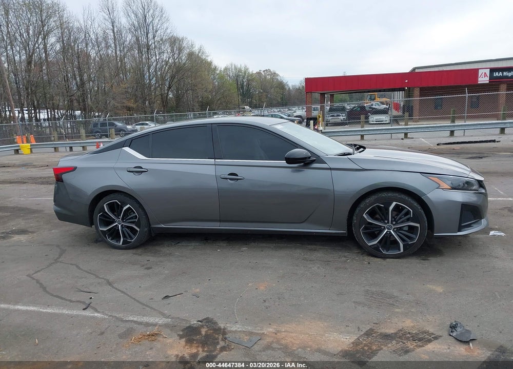 2023 NISSAN ALTIMA SR FWD VIN: 1N4BL4CVXPN394530