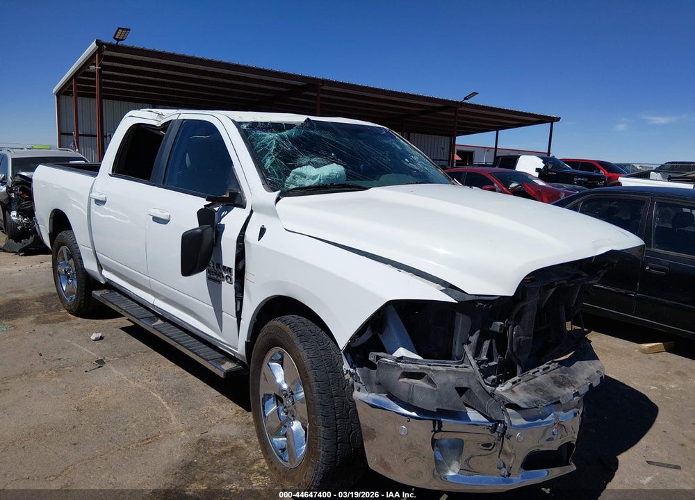 2019 RAM 1500 CLASS VIN: 1C6RR6LT8KS573572