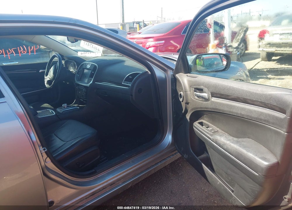 2015 CHRYSLER 300 LIMITED VIN: 2C3CCAAG6FH873203
