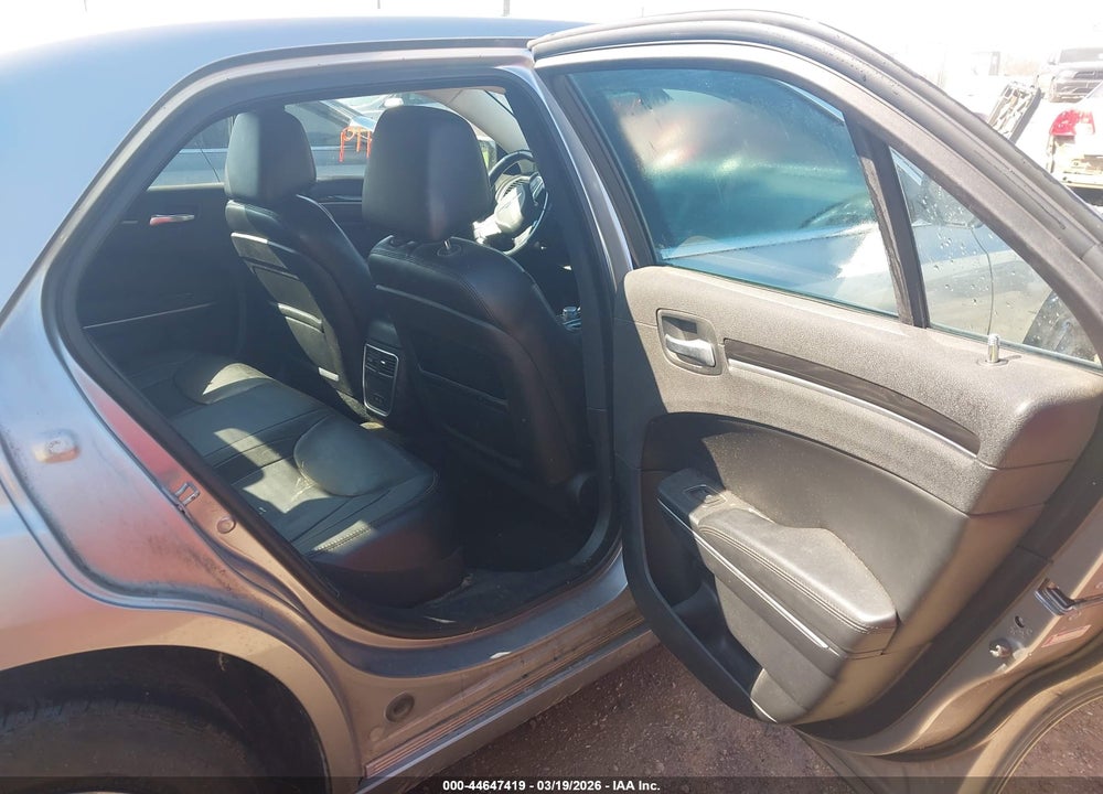 2015 CHRYSLER 300 LIMITED VIN: 2C3CCAAG6FH873203