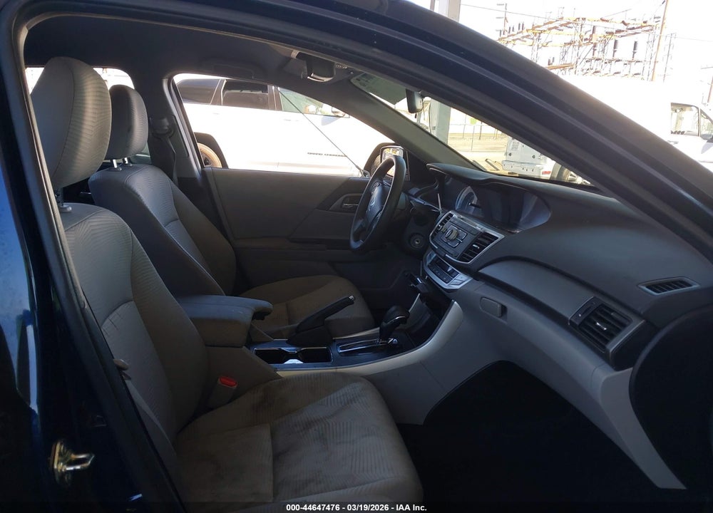 2015 HONDA ACCORD LX VIN: 1HGCR2F38FA087750
