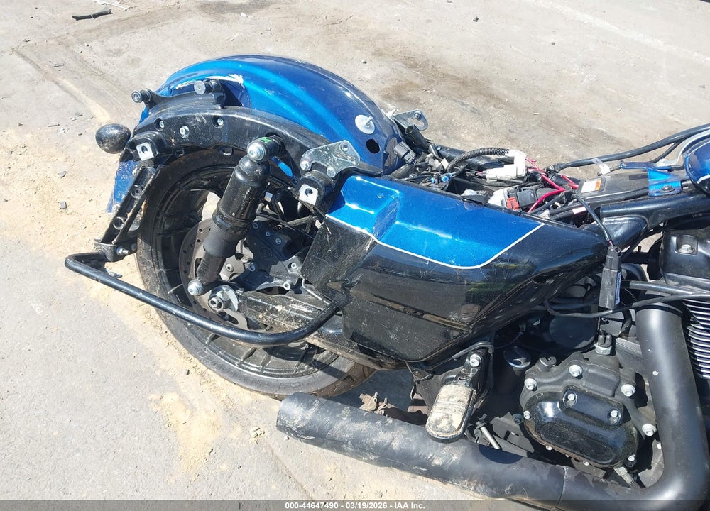2022 HARLEY-DAVIDSON FLTRXS VIN: 1HD1KTP18NB649263