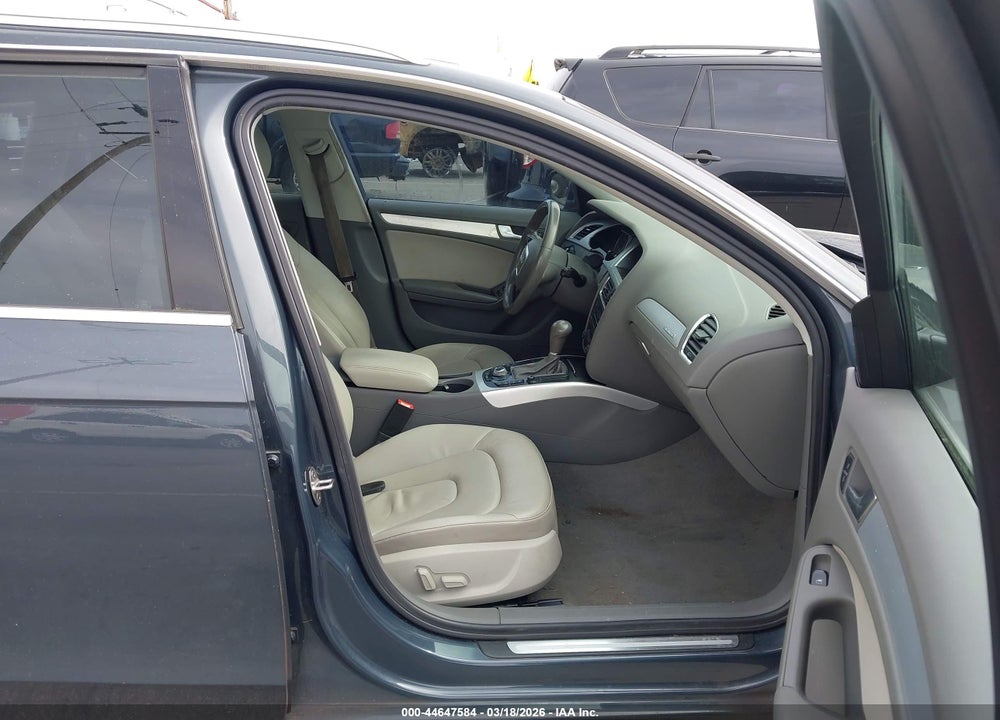 2010 AUDI A4 2.0T PREMIUM VIN: WAUWFAFL2AA026379
