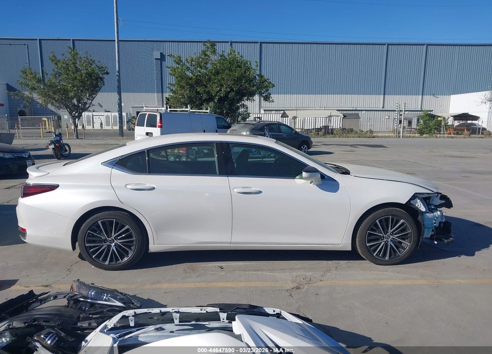 2024 LEXUS ES 300H VIN: 58ADA1C11RU052644