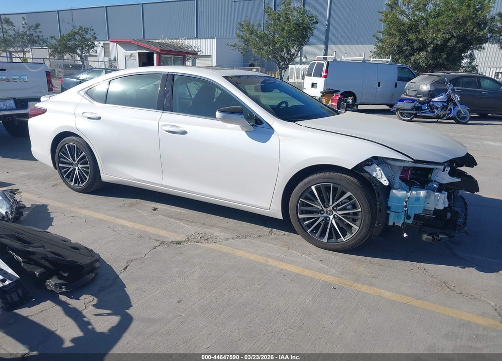 2024 LEXUS ES 300H VIN: 58ADA1C11RU052644