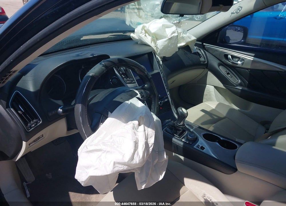 2015 INFINITI Q50 VIN: JN1BV7AP2FM338129