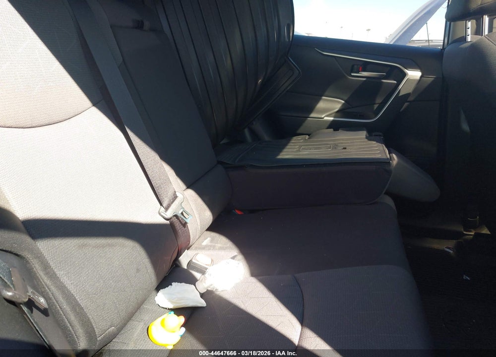 2025 TOYOTA RAV4 HYBRID XLE VIN: JTMRWRFV5SD286467