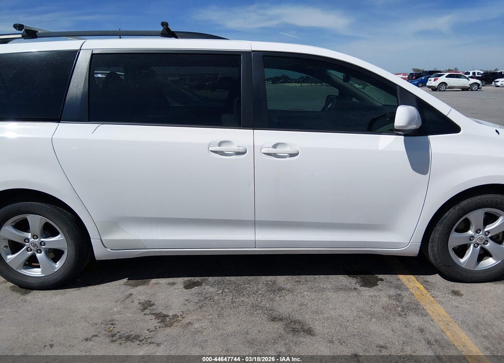 2012 TOYOTA SIENNA LE V6 8 PASSENGER VIN: 5TDKK3DC8CS222814