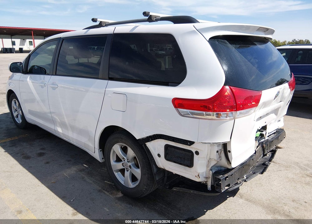 2012 TOYOTA SIENNA LE V6 8 PASSENGER VIN: 5TDKK3DC8CS222814