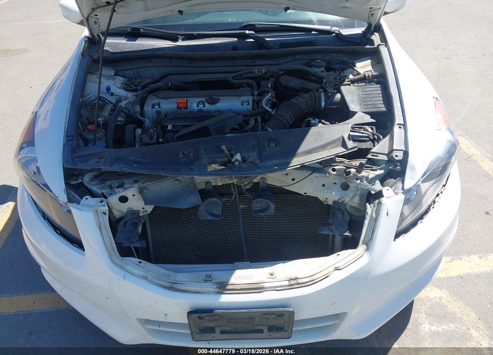 2012 HONDA ACCORD 2.4 EX-L VIN: 1HGCP2F8XCA177687