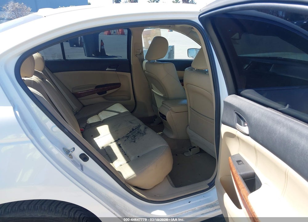 2012 HONDA ACCORD 2.4 EX-L VIN: 1HGCP2F8XCA177687