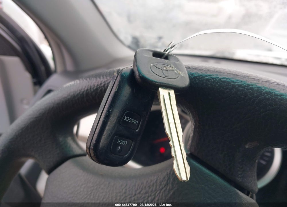 2006 TOYOTA HIGHLANDER VIN: JTEHD21A460045490