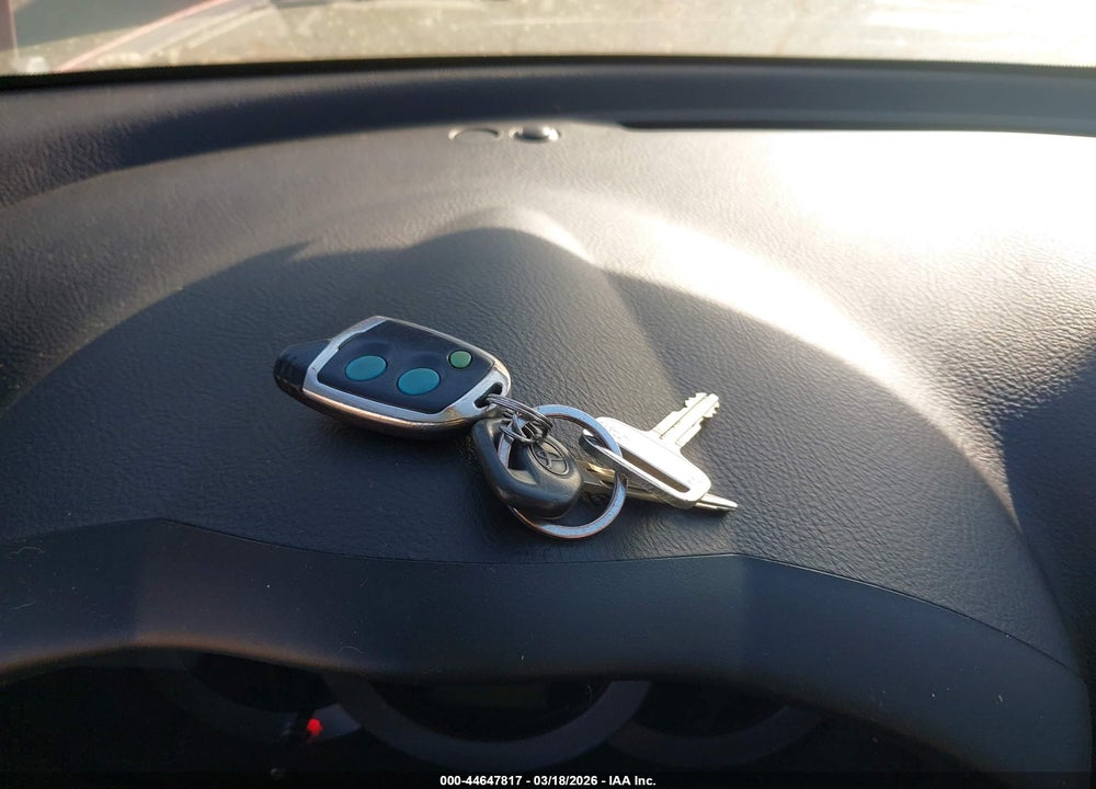2007 TOYOTA RAV4 VIN: JTMZD33V875056608