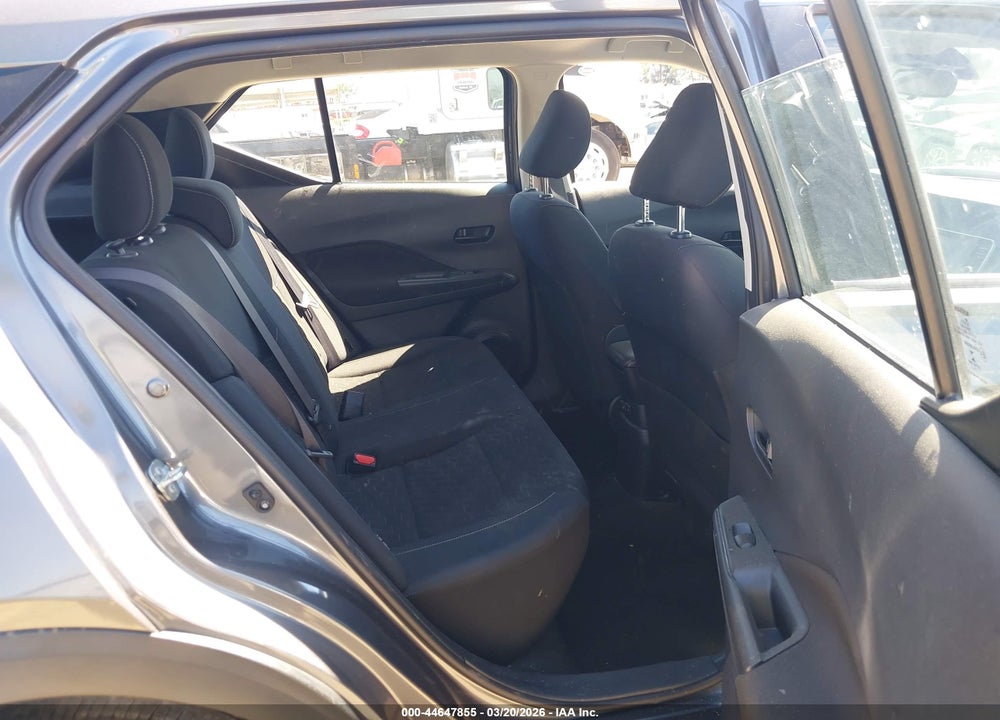 2021 NISSAN KICKS S XTRONIC CVT VIN: 3N1CP5BV5ML561322