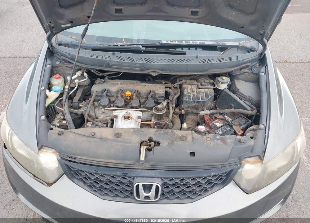 2010 HONDA CIVIC LX VIN: 2HGFG1B65AH519959