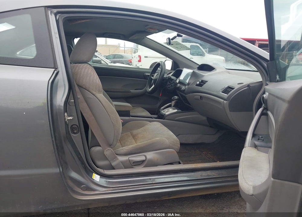 2010 HONDA CIVIC LX VIN: 2HGFG1B65AH519959