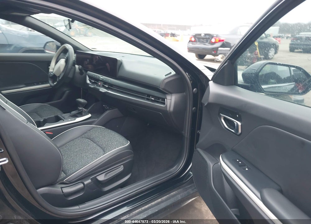 2025 KIA K4 GT-LINE VIN: 3KPFW4DE7SE181002