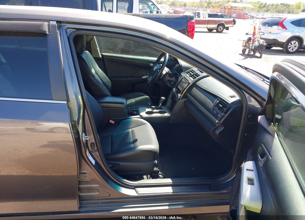 2012 TOYOTA CAMRY SE VIN: 4T1BF1FK0CU153282