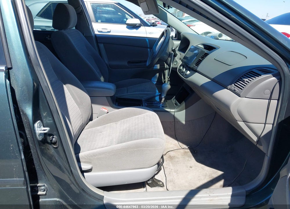 2005 TOYOTA CAMRY LE VIN: 4T1BE32K05U405989