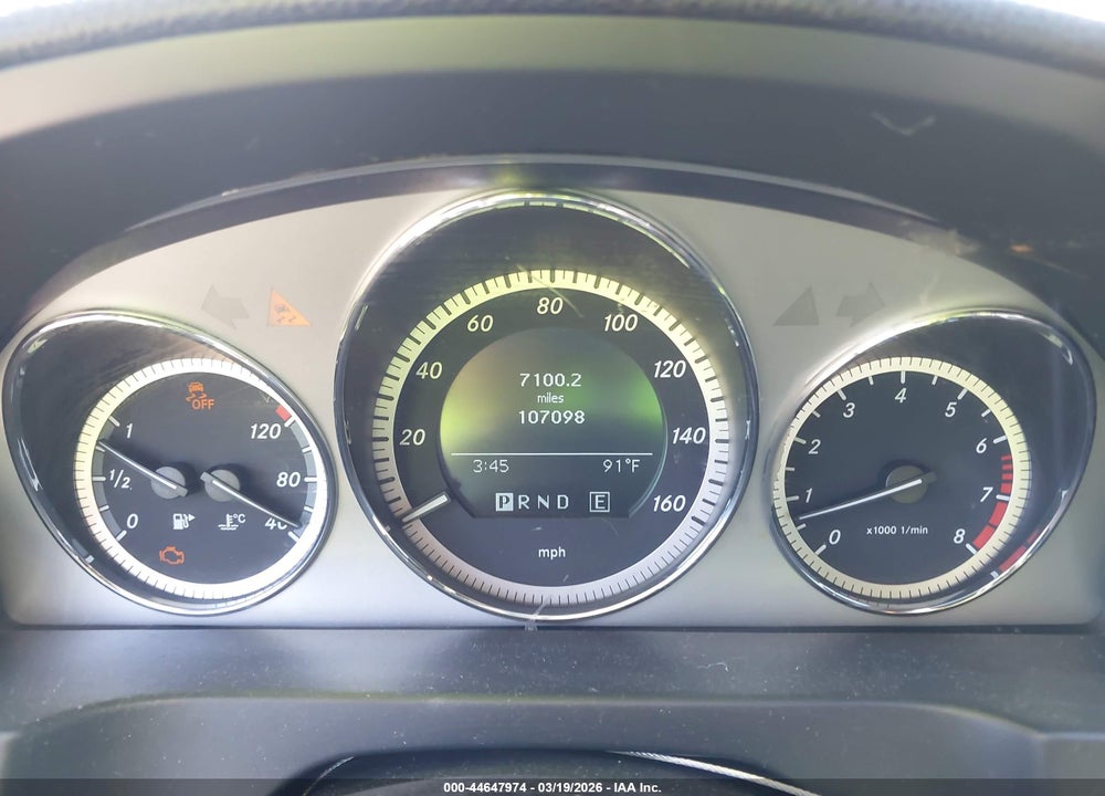 2011 MERCEDES-BENZ C 300 SPORT VIN: WDDGF5EB5BR183422