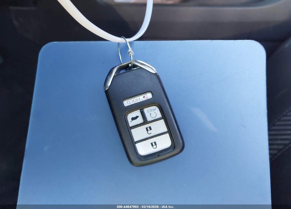 2018 HONDA CIVIC EX VIN: SHHFK7H53JU428482