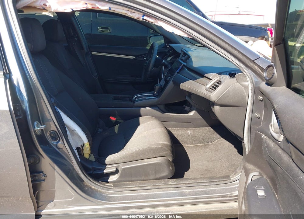 2018 HONDA CIVIC EX VIN: SHHFK7H53JU428482
