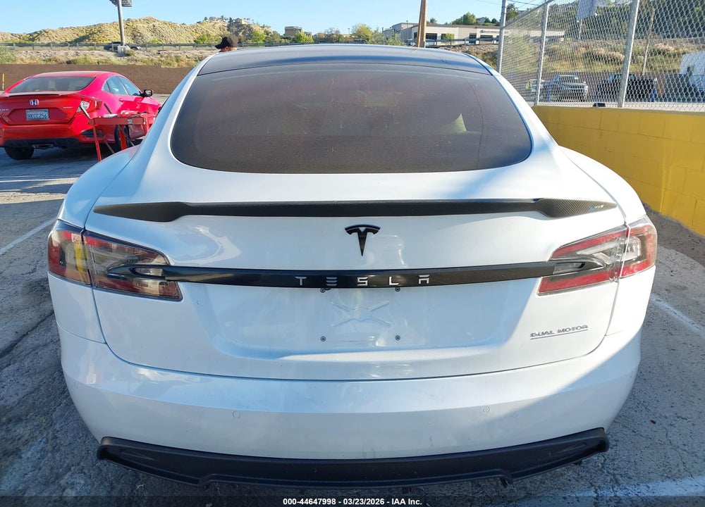 2020 TESLA MODEL S PERFORMANCE DUAL MOTOR ALL-WHEEL DRIVE VIN: 5YJSA1E46LF378661