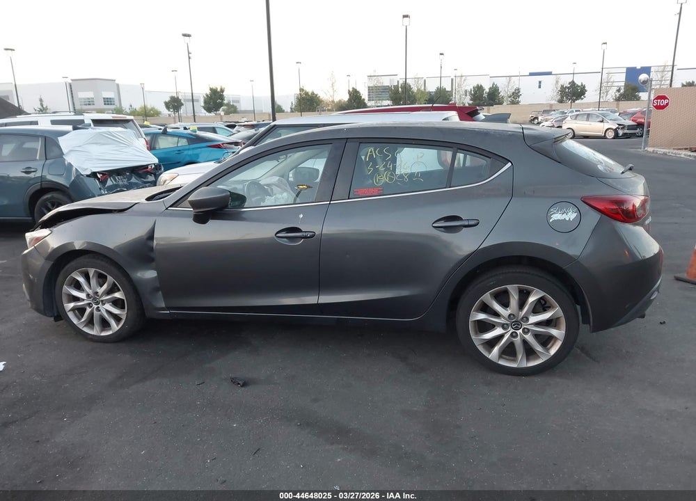2014 MAZDA 3 S TOURING VIN: JM1BM1L38E1182010