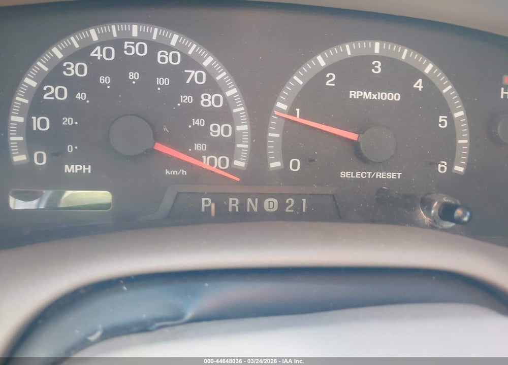 2001 FORD EXPEDITION XLT VIN: 1FMRU15W51LB71160