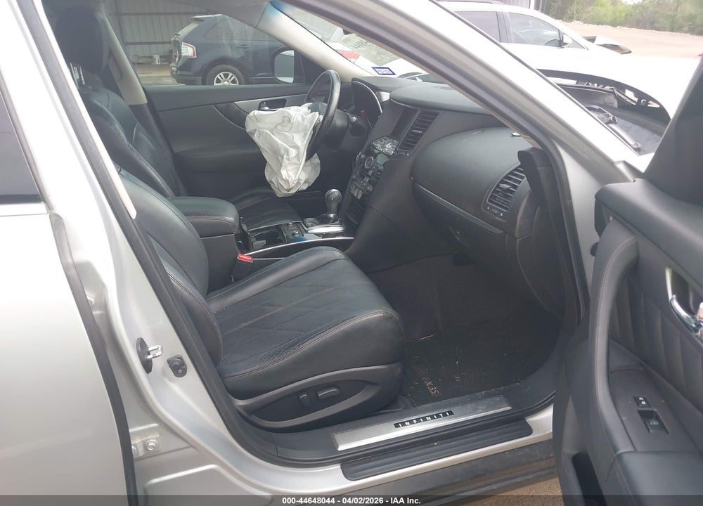 2011 INFINITI FX35 VIN: JN8AS1MW6BM734127
