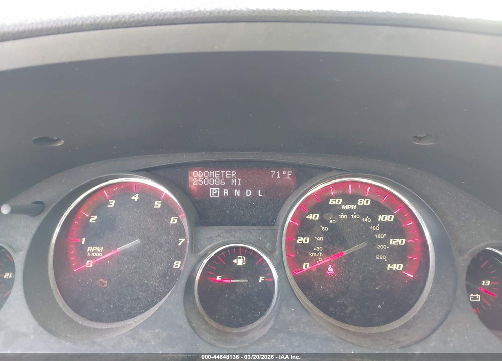2012 GMC ACADIA DENALI VIN: 1GKKRTED8CJ379621