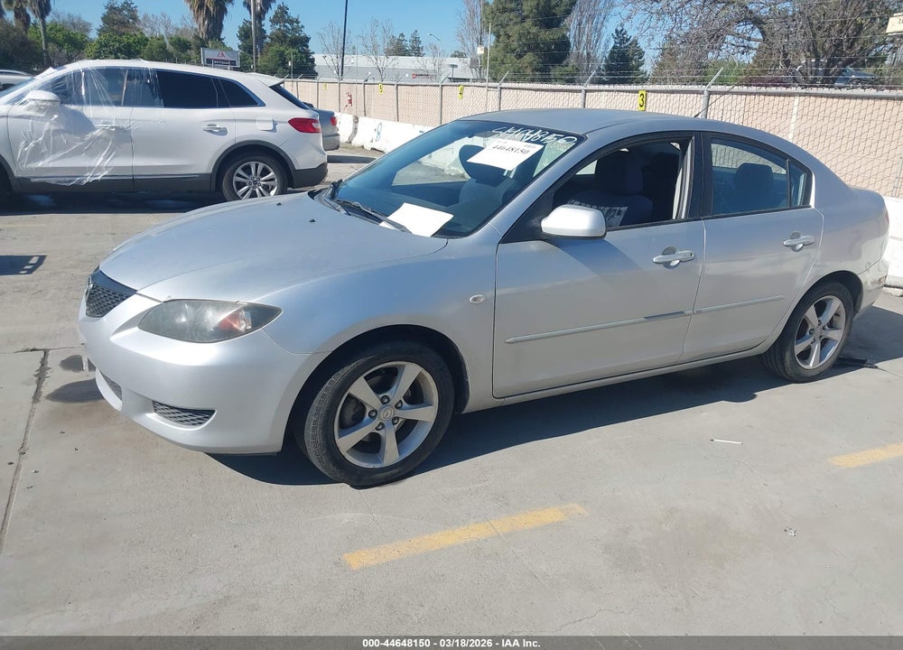 2004 MAZDA 3 I VIN: JM1BK32F641142570