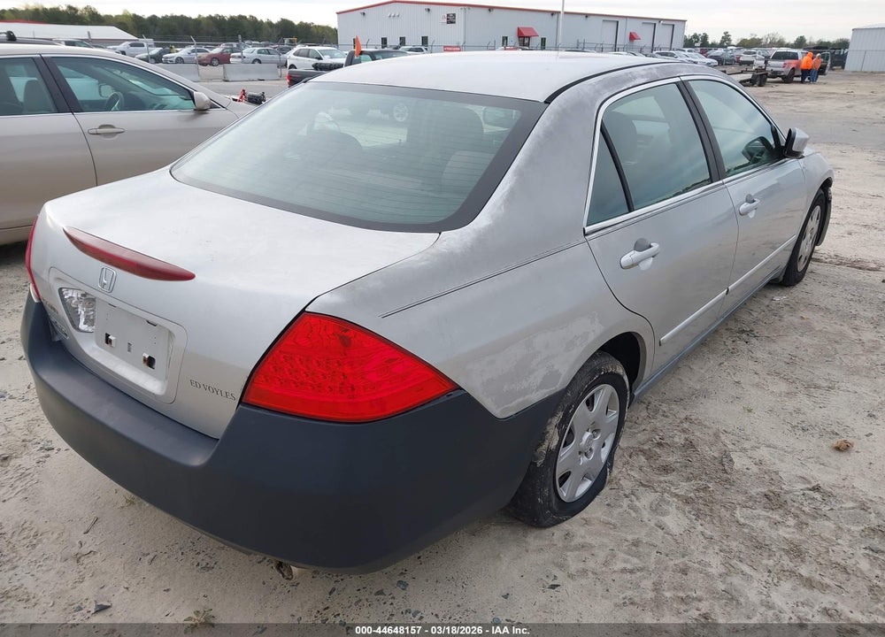 2007 HONDA ACCORD 2.4 LX VIN: 1HGCM56427A132367