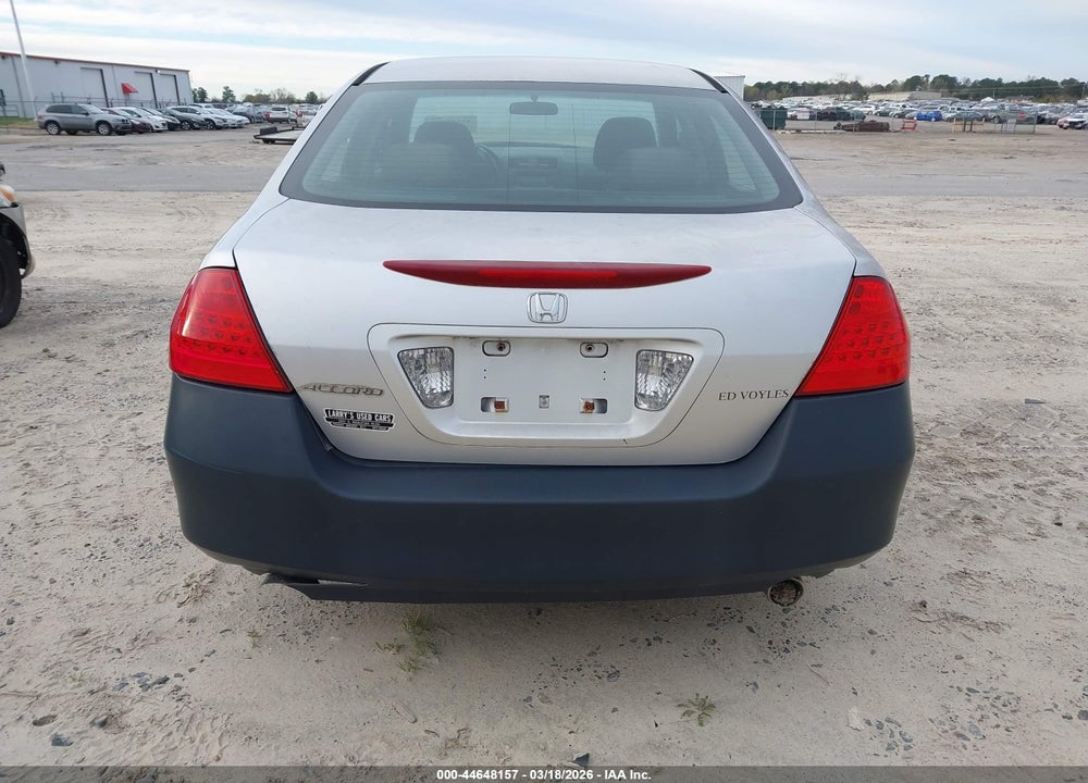 2007 HONDA ACCORD 2.4 LX VIN: 1HGCM56427A132367