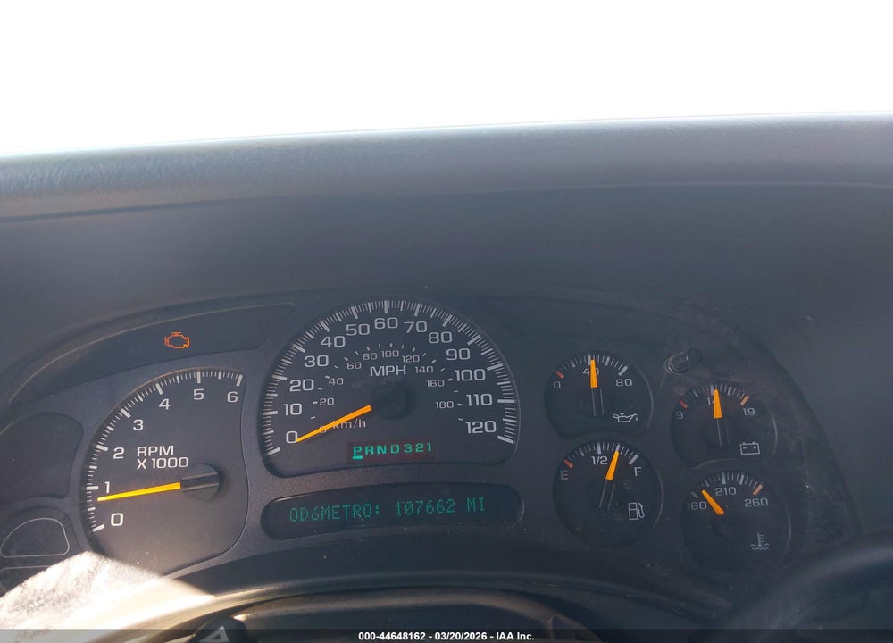 2004 CHEVROLET SILVERADO 1500 LS VIN: 2GCEK19T741359312