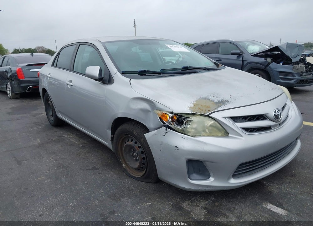 2011 TOYOTA COROLLA LE VIN: 2T1BU4EE7BC584527