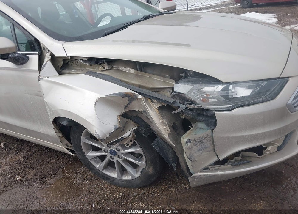 2017 FORD FUSION SE VIN: 3FA6P0H72HR227229