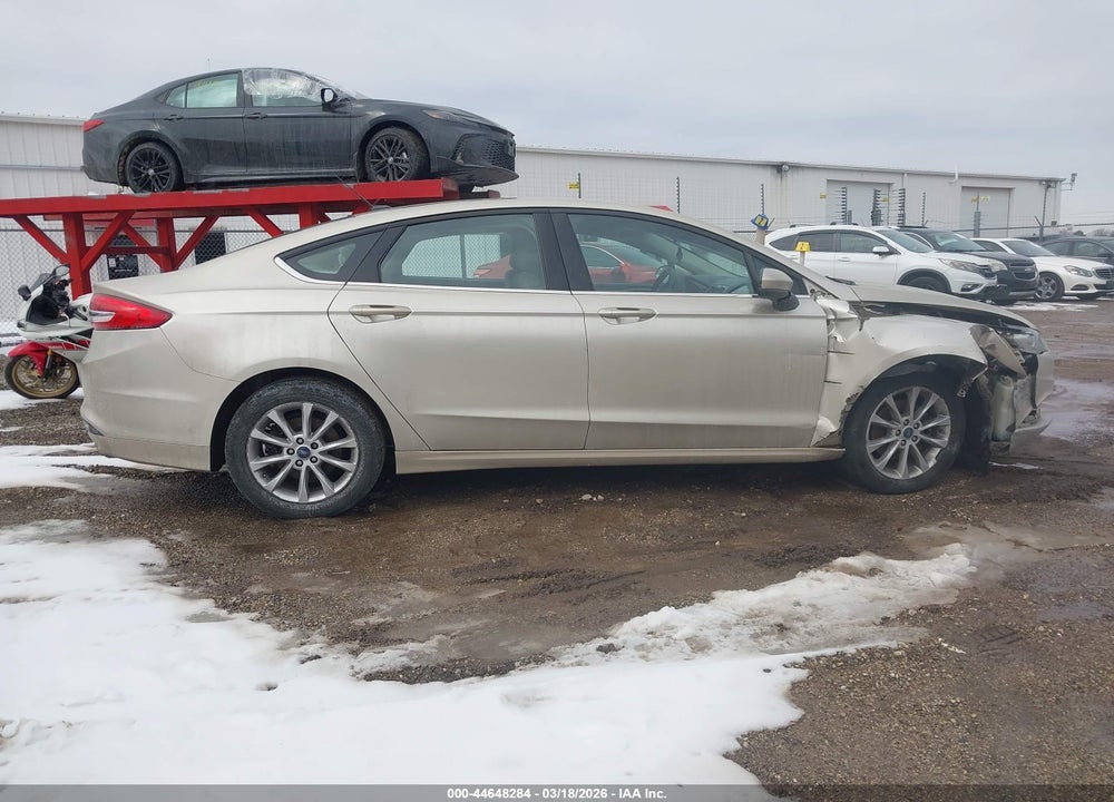 2017 FORD FUSION SE VIN: 3FA6P0H72HR227229