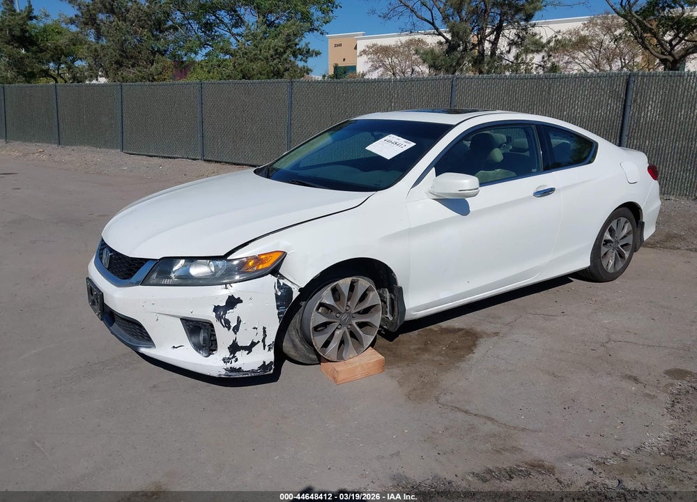 2013 HONDA ACCORD EX VIN: 1HGCT1B74DA020466