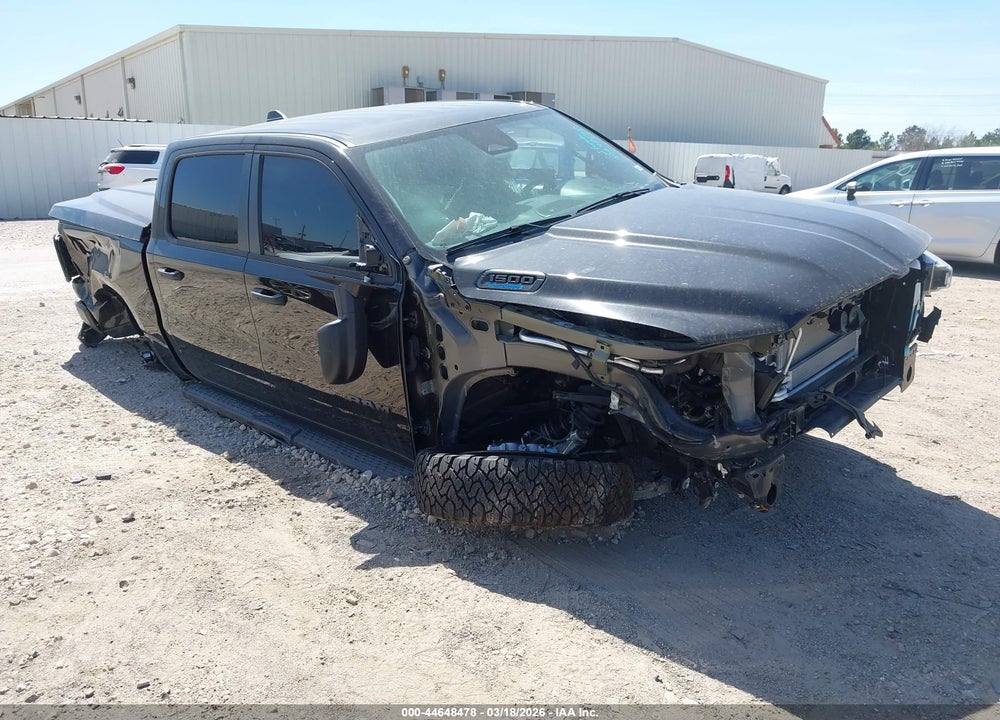 2025 RAM 1500 TRADESMAN  4X4 5'7 BOX VIN: 1C6RRFGG3SN770368