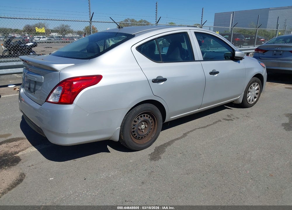2017 NISSAN VERSA 1.6 S+ VIN: 3N1CN7AP3HL907913
