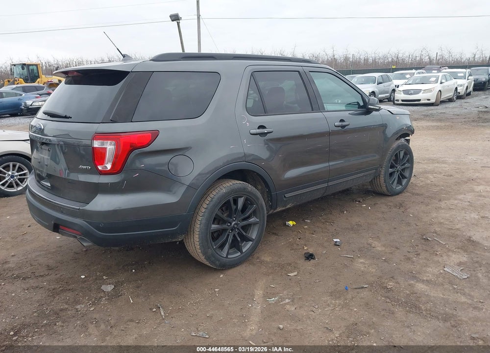 2018 FORD EXPLORER XLT VIN: 1FM5K8D88JGC82911