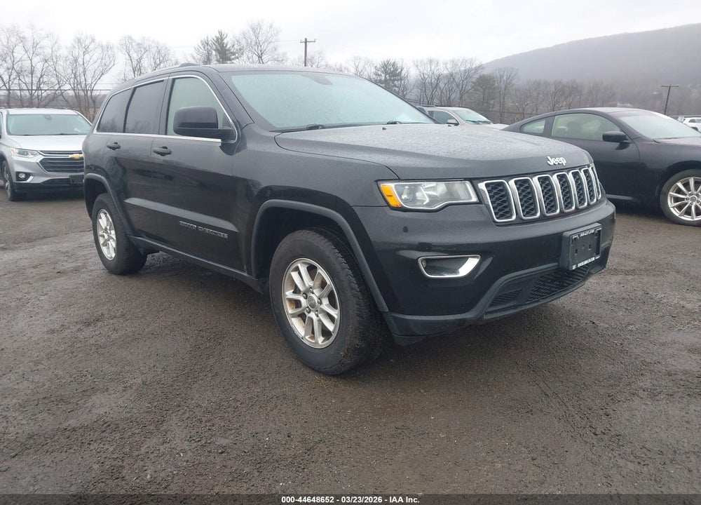 2018 JEEP GRAND CHEROKEE LAREDO E 4X4 VIN: 1C4RJFAG5JC180546