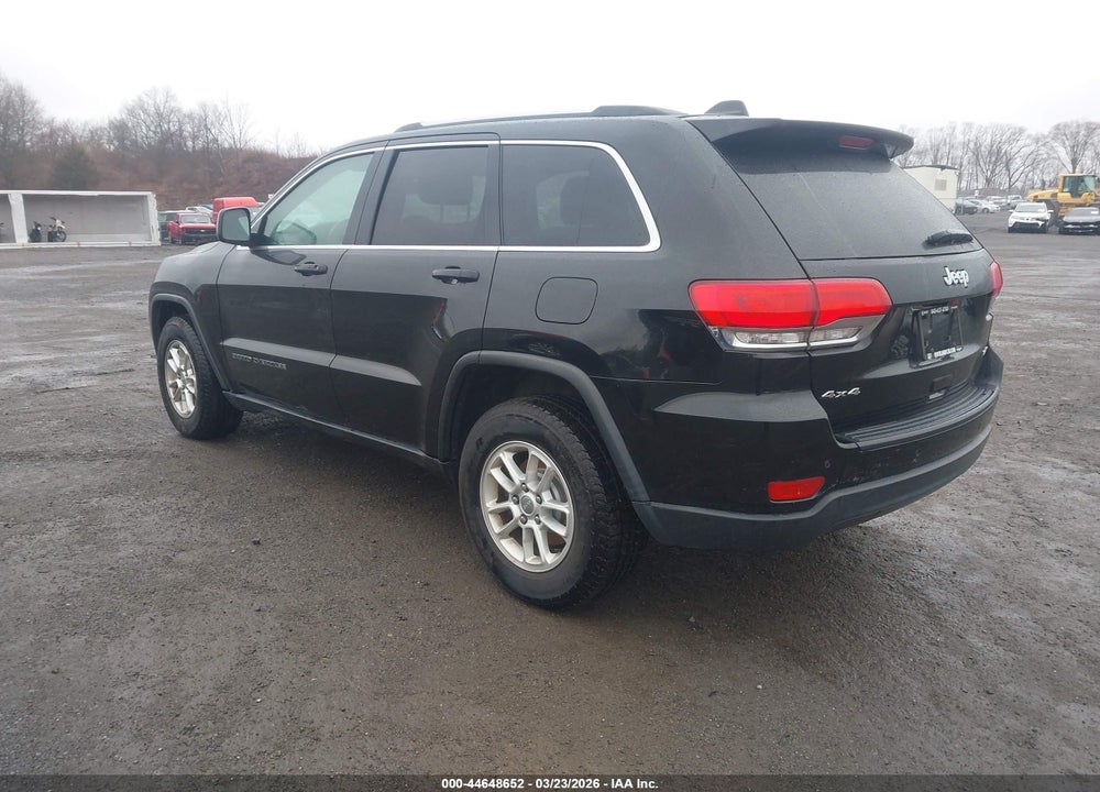 2018 JEEP GRAND CHEROKEE LAREDO E 4X4 VIN: 1C4RJFAG5JC180546