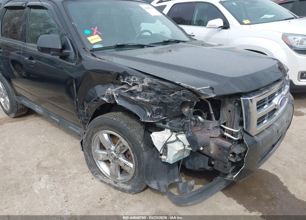 2011 FORD ESCAPE LIMITED VIN: 1FMCU0EG5BKB98021