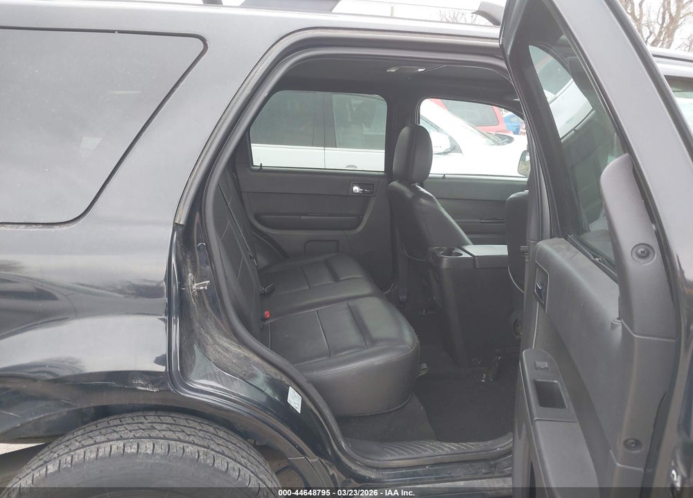 2011 FORD ESCAPE LIMITED VIN: 1FMCU0EG5BKB98021
