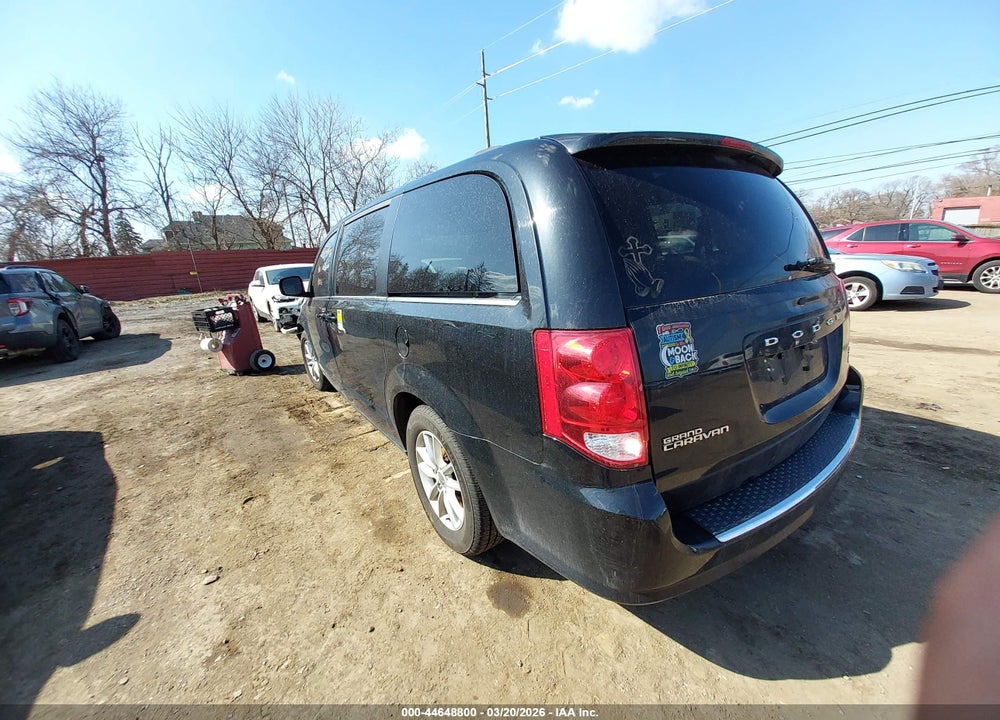 2018 DODGE GRAND CARAVAN SXT VIN: 2C4RDGCG5JR323822