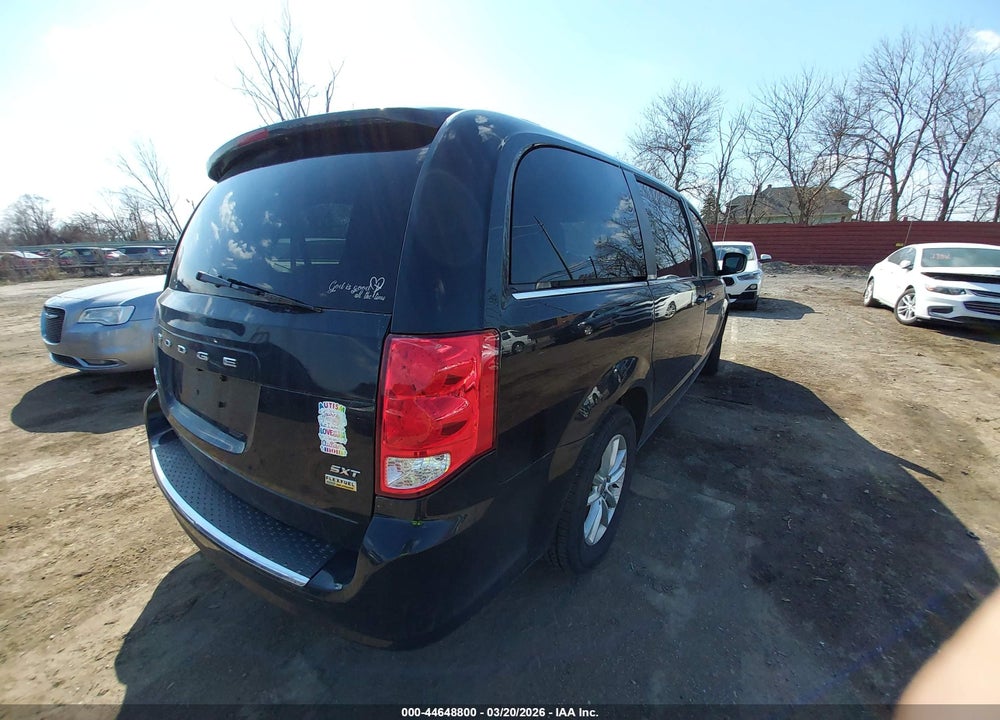 2018 DODGE GRAND CARAVAN SXT VIN: 2C4RDGCG5JR323822