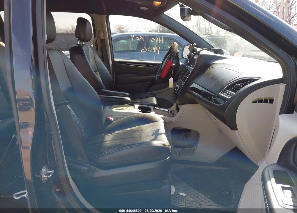 2018 DODGE GRAND CARAVAN SXT VIN: 2C4RDGCG5JR323822