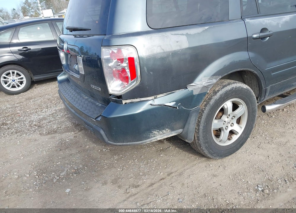 2006 HONDA PILOT EX-L VIN: 5FNYF18796B030231